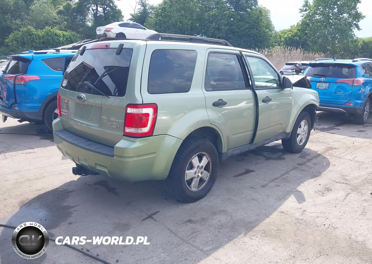 2008 Ford Escape Xlt VIN:1FMCU93ZX8KD33396 - 4