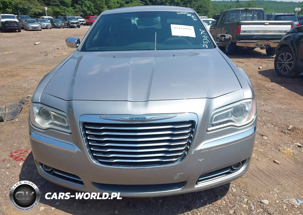 2014 Chrysler 300C Awd VIN:2C3CCAKG3EH253096 - 12