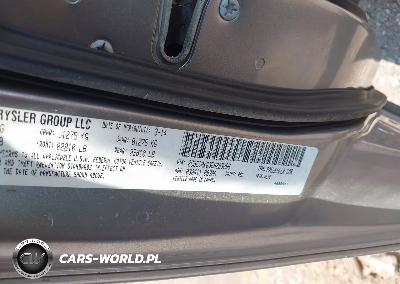 2014 Chrysler 300C Awd VIN:2C3CCAKG3EH253096 - 9