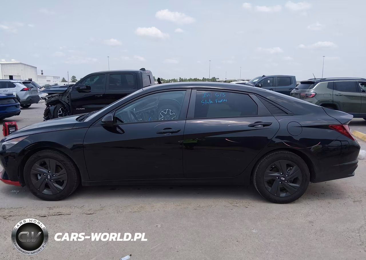 2022 Hyundai Elantra Sel VIN:KMHLM4AG2NU313616 - 15