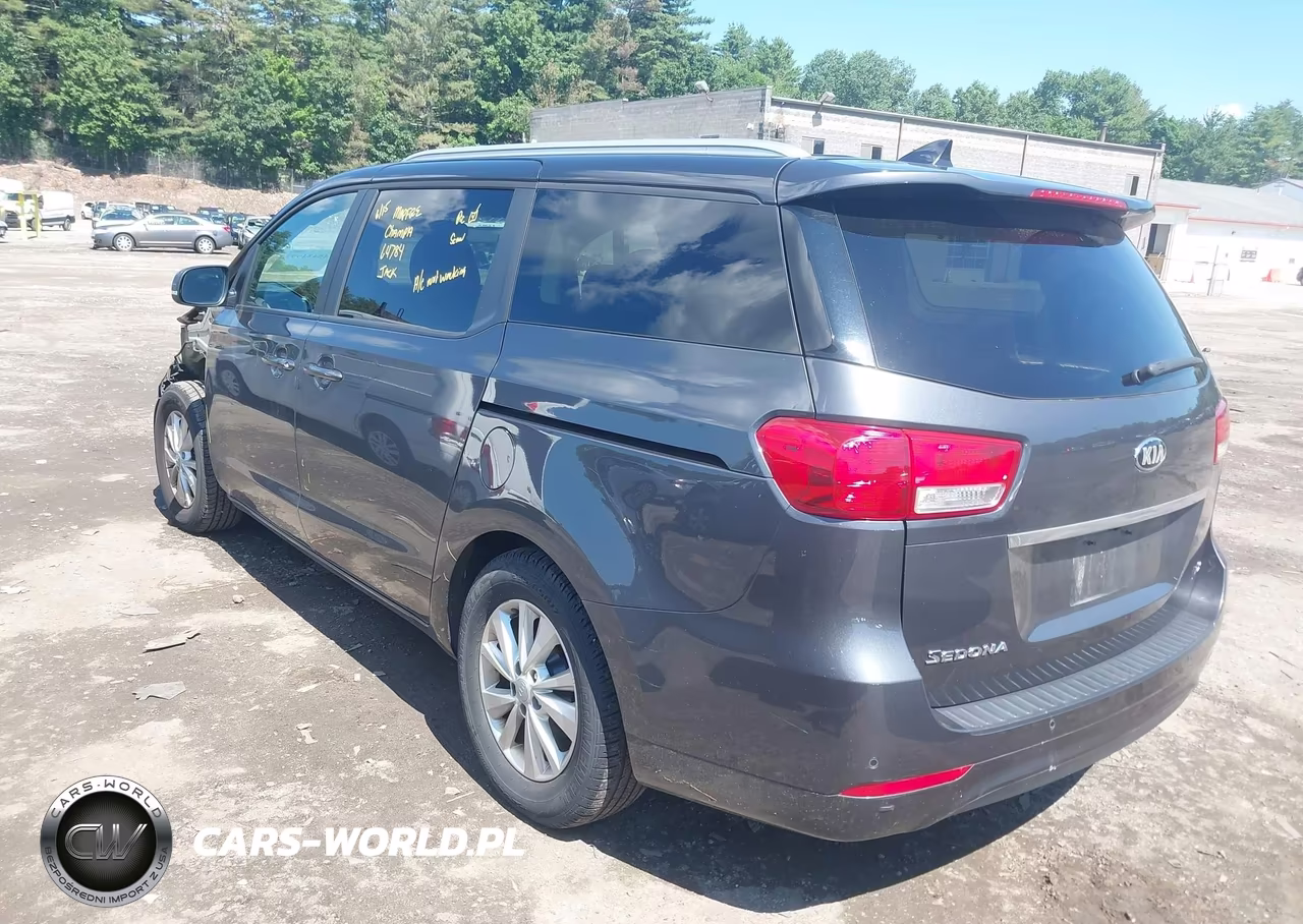 2017 Kia Sedona Lx VIN:KNDMB5C18H6253332 - 3