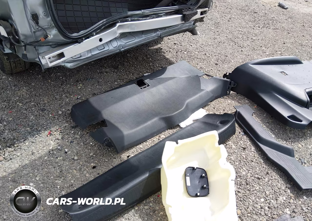 2023 Honda Odyssey Touring VIN:5FNRL6H82PB053130 - 19
