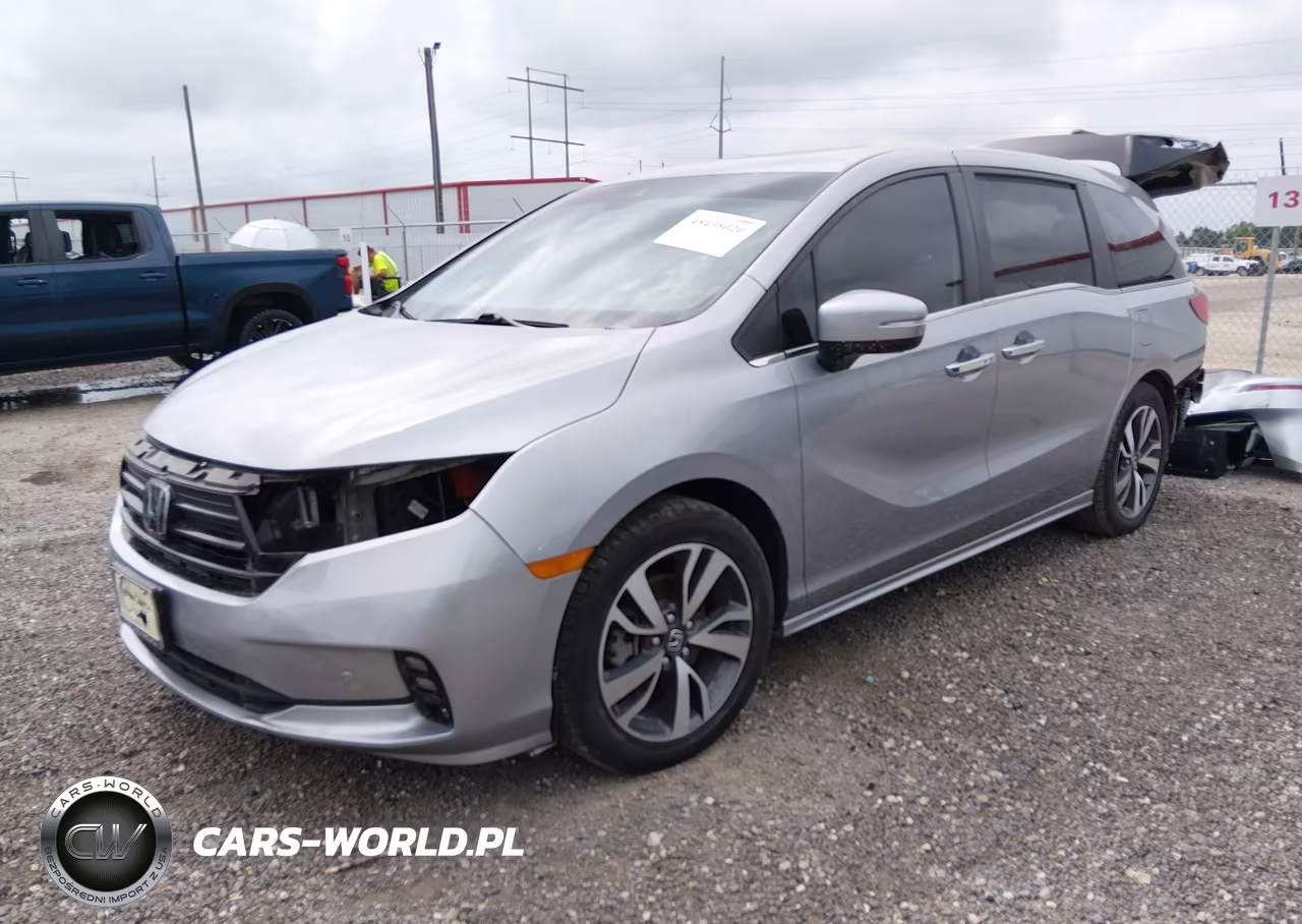 2023 Honda Odyssey Touring VIN:5FNRL6H82PB053130 - 2