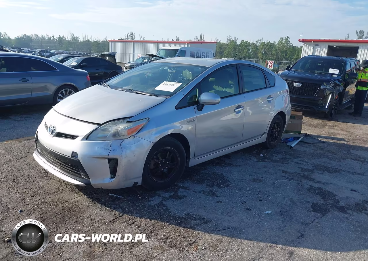 2014 Toyota Prius Two VIN:JTDKN3DU5E0393350 - 2
