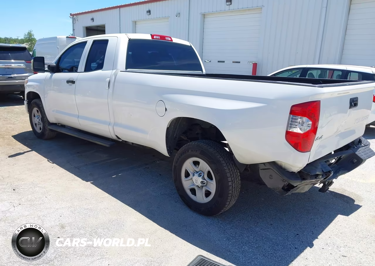 2017 Toyota Tundra Sr 5.7L V8 VIN:5TFCY5F12HX021910 - 3