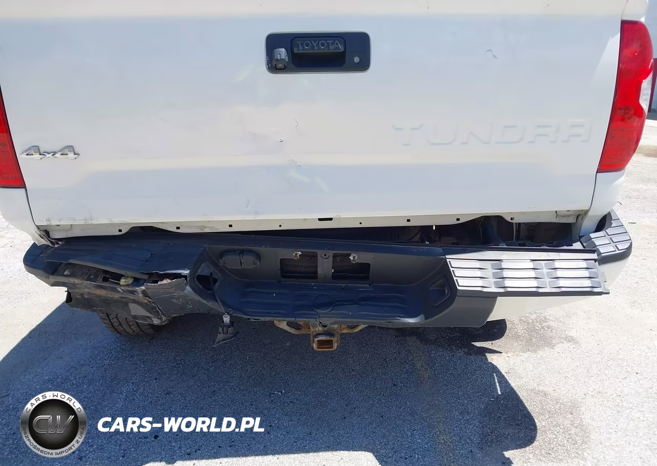 2017 Toyota Tundra Sr 5.7L V8 VIN:5TFCY5F12HX021910 - 6