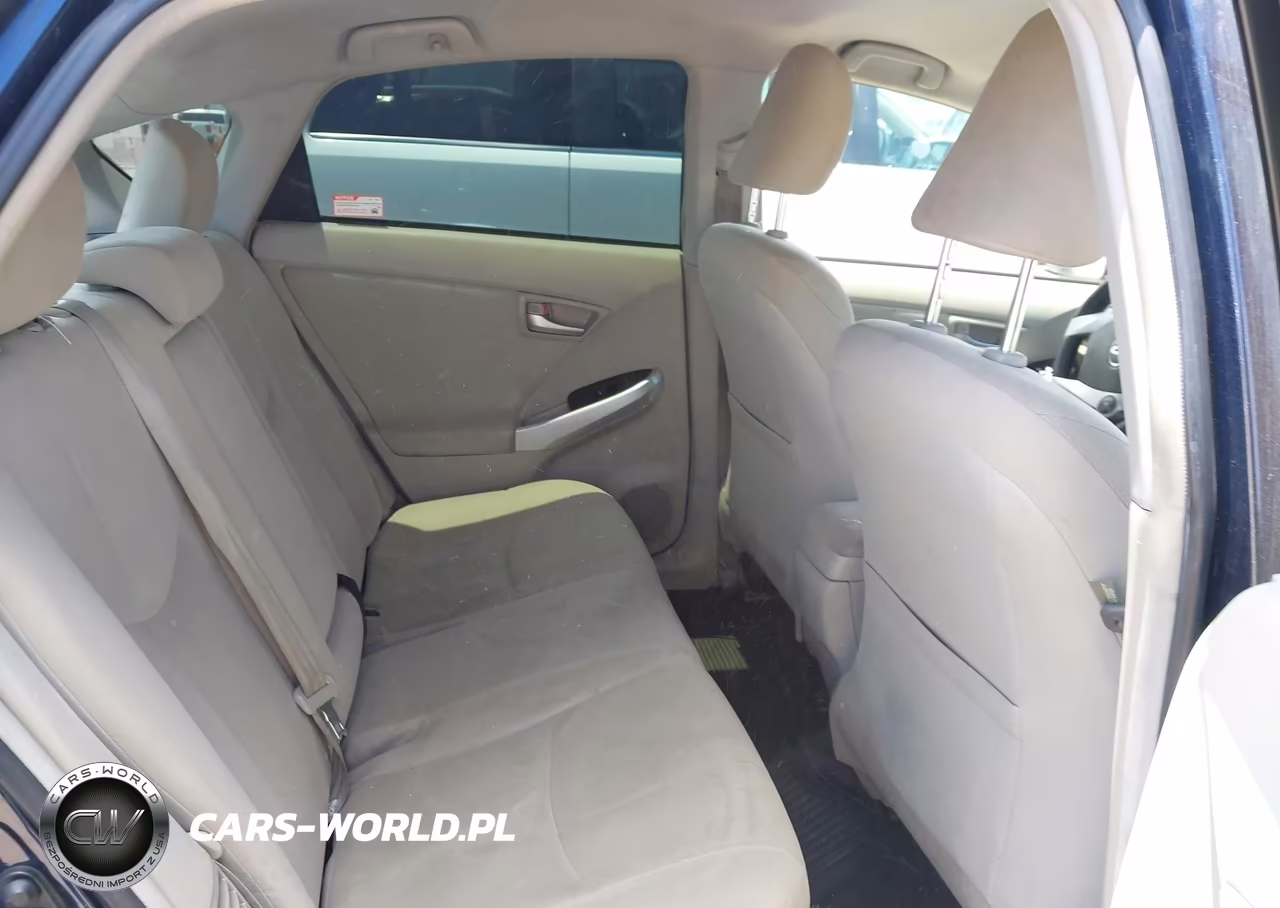2015 Toyota Prius Three VIN:JTDKN3DUXF0436758 - 8