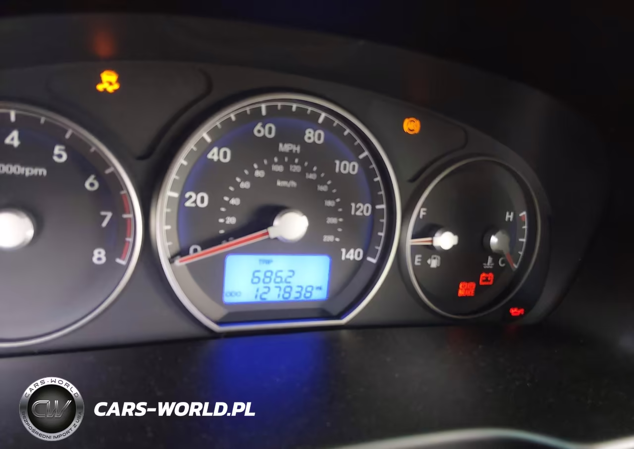 2010 Hyundai Santa Fe Gls VIN:5NMSG3AB7AH351236 - 7