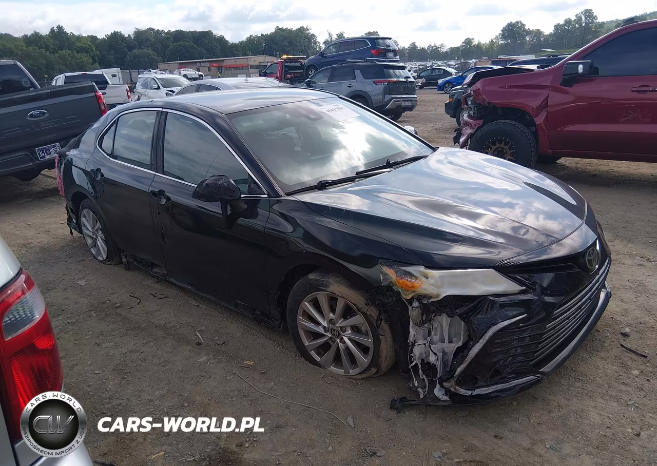 2021 Toyota Camry Le