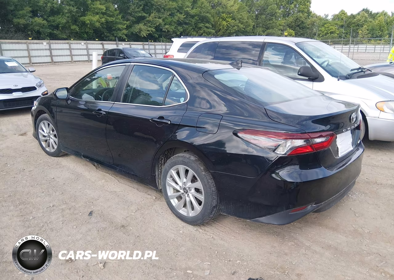 2021 Toyota Camry Le VIN:4T1C11AK9MU442365 - 3