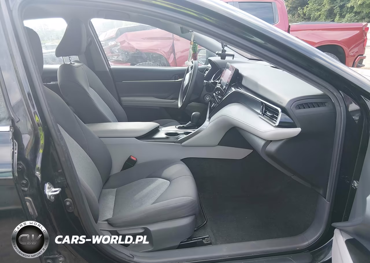 2021 Toyota Camry Le VIN:4T1C11AK9MU442365 - 5