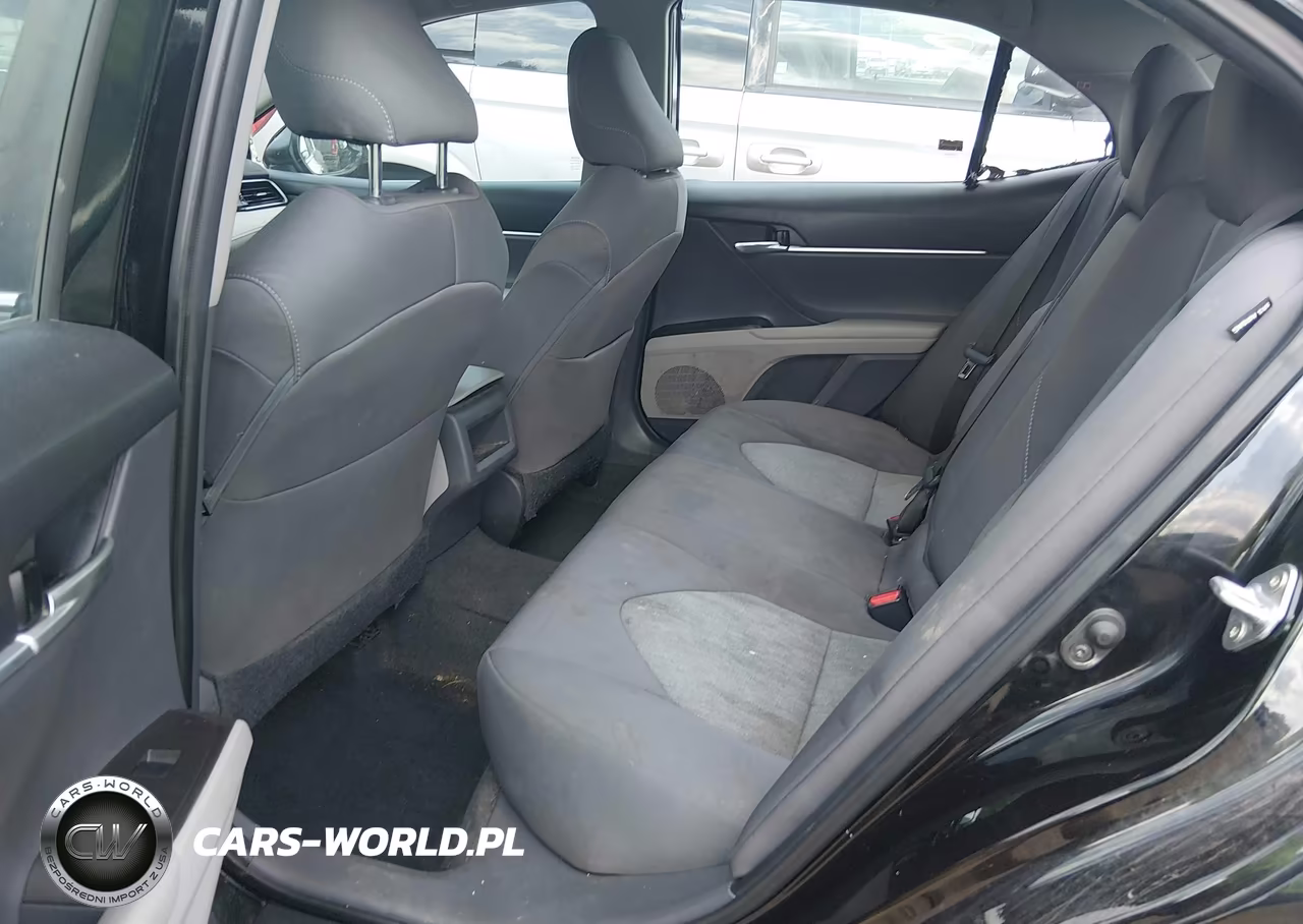 2021 Toyota Camry Le VIN:4T1C11AK9MU442365 - 8