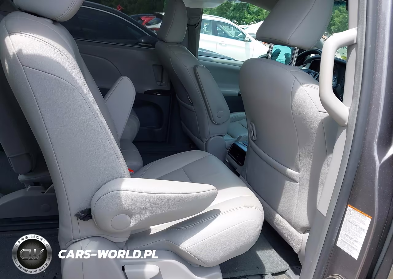 2017 Toyota Sienna Xle 8 Passenger VIN:5TDYZ3DC8HS815182 - 8