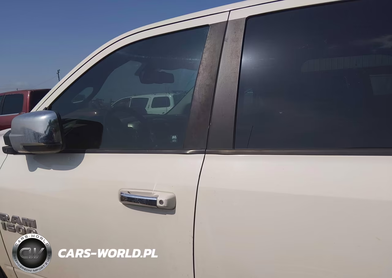 2016 Ram 1500 Lone Star VIN:1C6RR6LT7GS403419 - 14