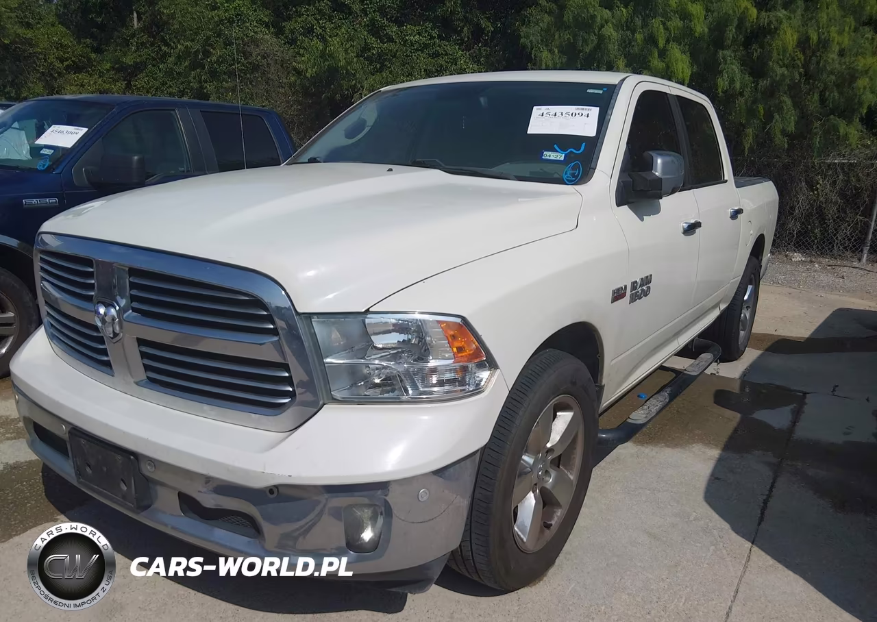 2016 Ram 1500 Lone Star VIN:1C6RR6LT7GS403419 - 2