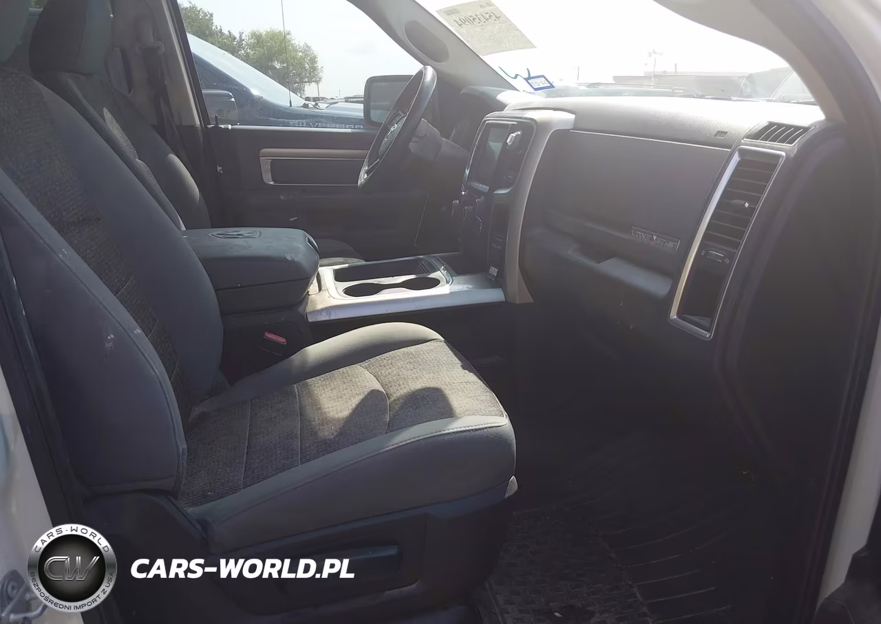 2016 Ram 1500 Lone Star VIN:1C6RR6LT7GS403419 - 5