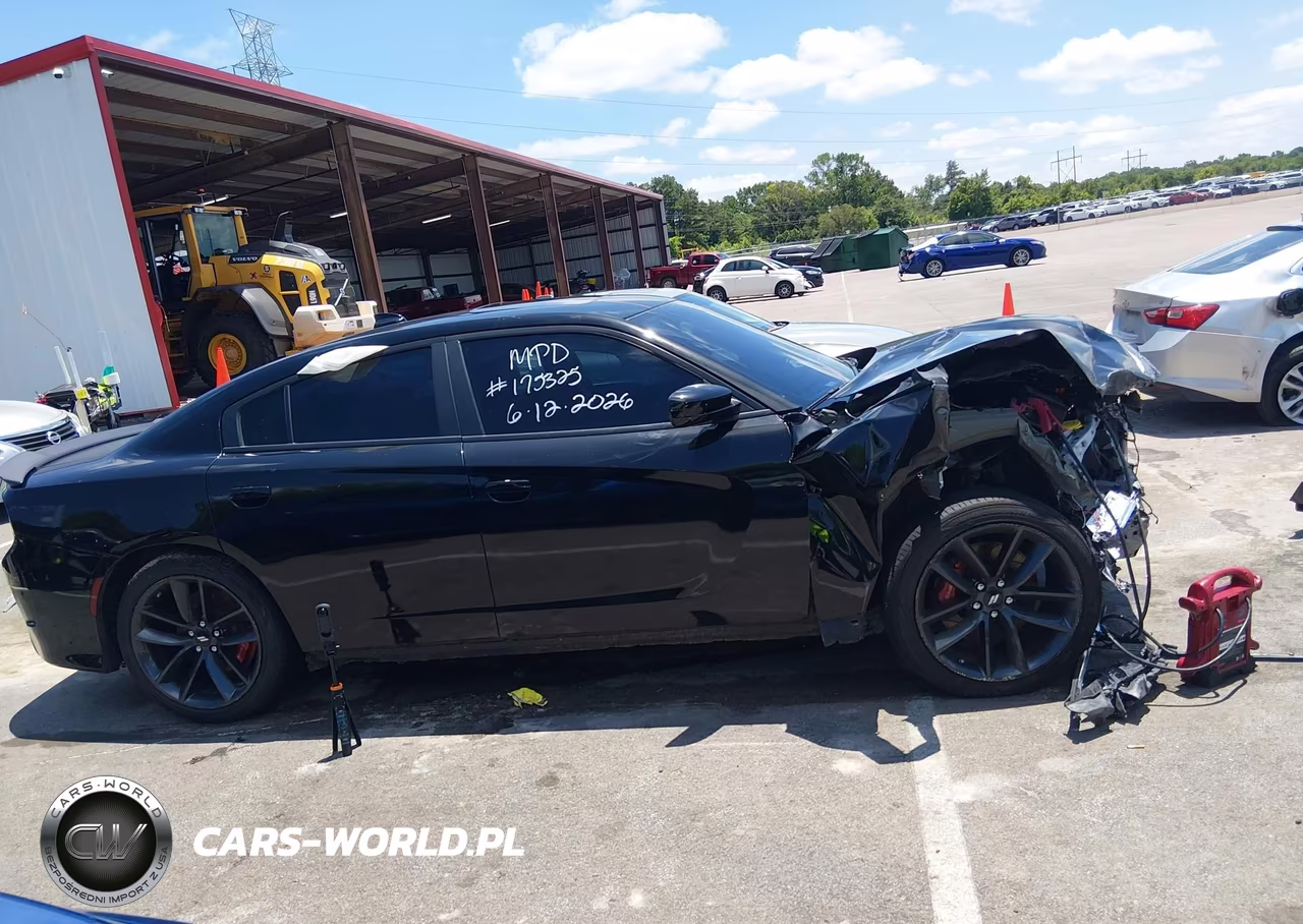 2016 Dodge Charger R-T Scat Pack VIN:2C3CDXGJ6GH347271 - 13
