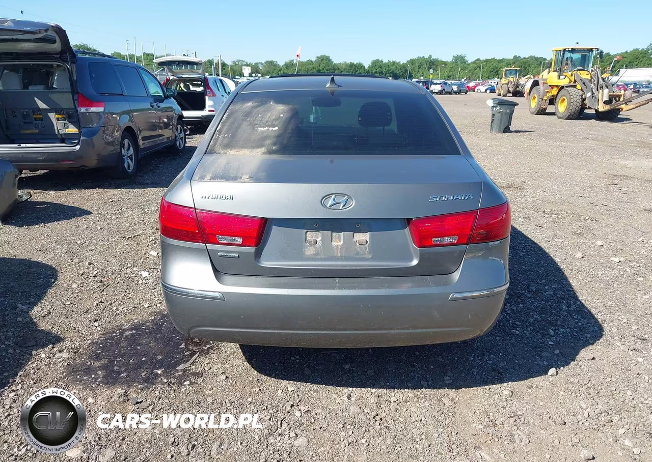 2009 Hyundai Sonata Limited VIN:5NPEU46C29H491710 - 16