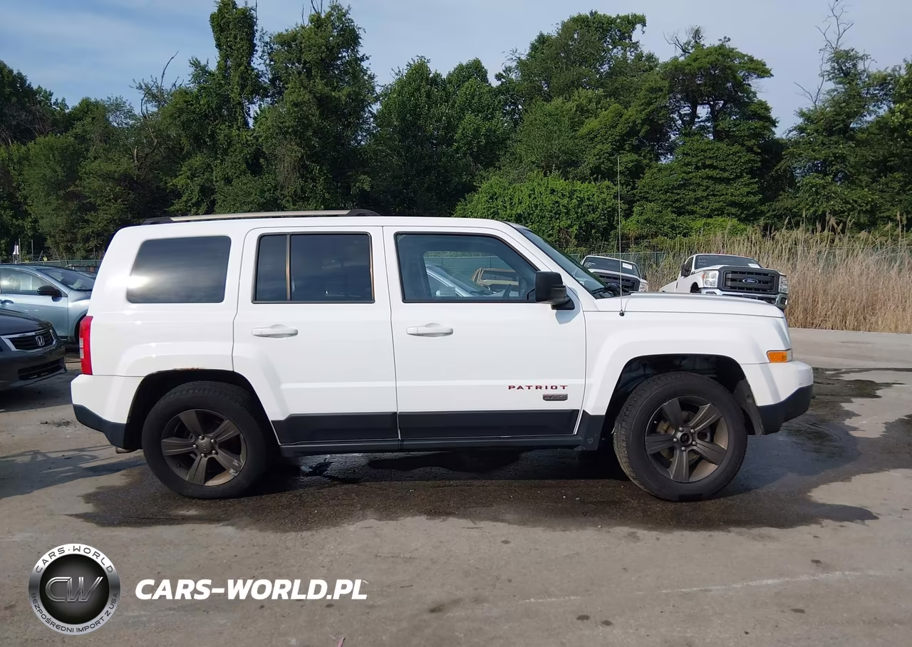 2017 Jeep Patriot 75Th Anniversary Edition 4X4 VIN:1C4NJRBBXHD208249 - 14