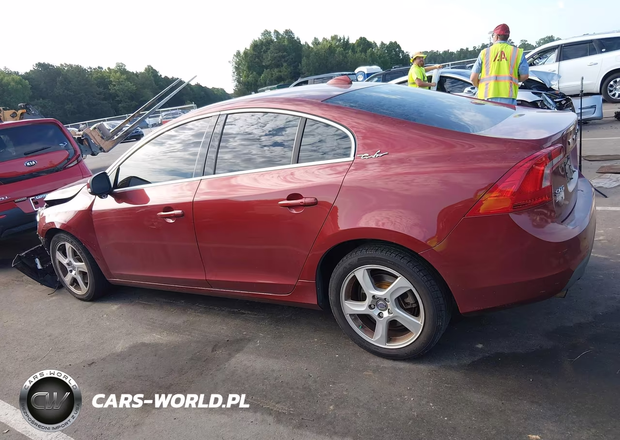 2012 Volvo S60 T5 VIN:YV1622FSXC2090933 - 14