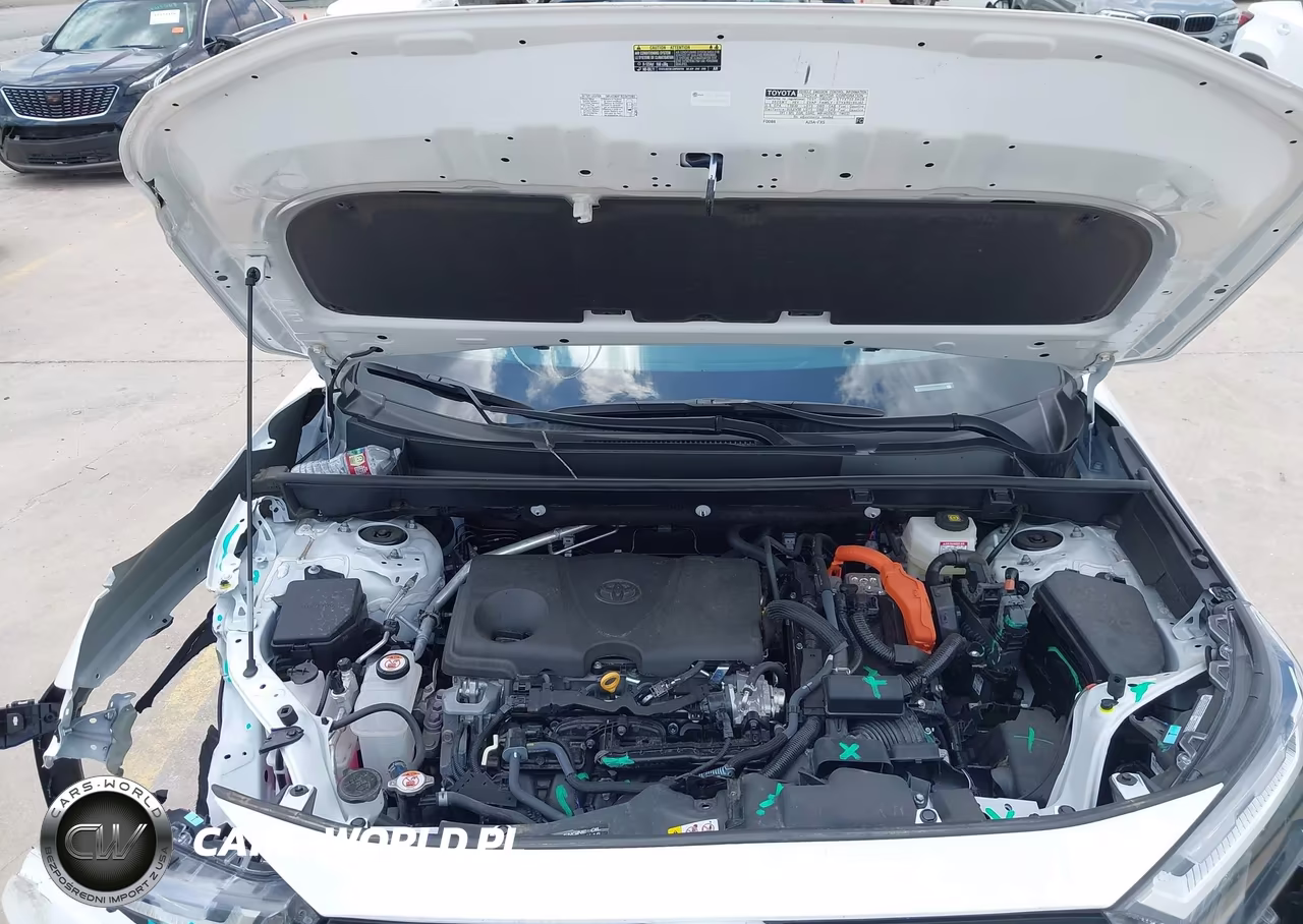 2025 Toyota Rav4 Hybrid Le VIN:4T3LWRFV2SU206308 - 10