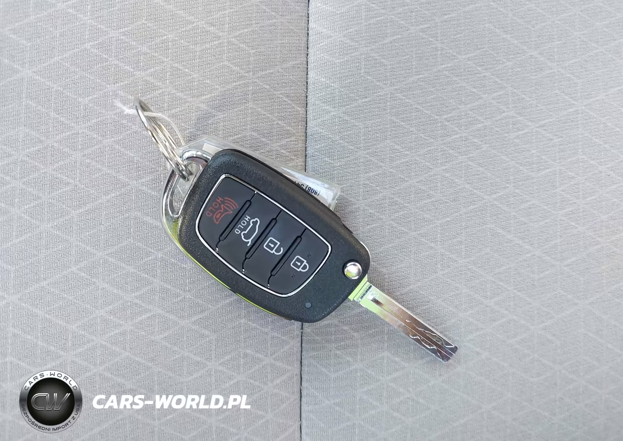 2018 Hyundai Tucson Se VIN:KM8J23A41JU700570 - 11