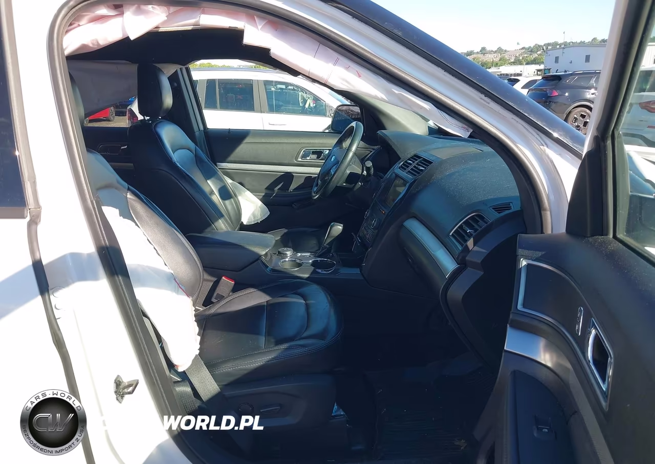 2019 Ford Explorer Xlt VIN:1FM5K8D85KGA82764 - 5