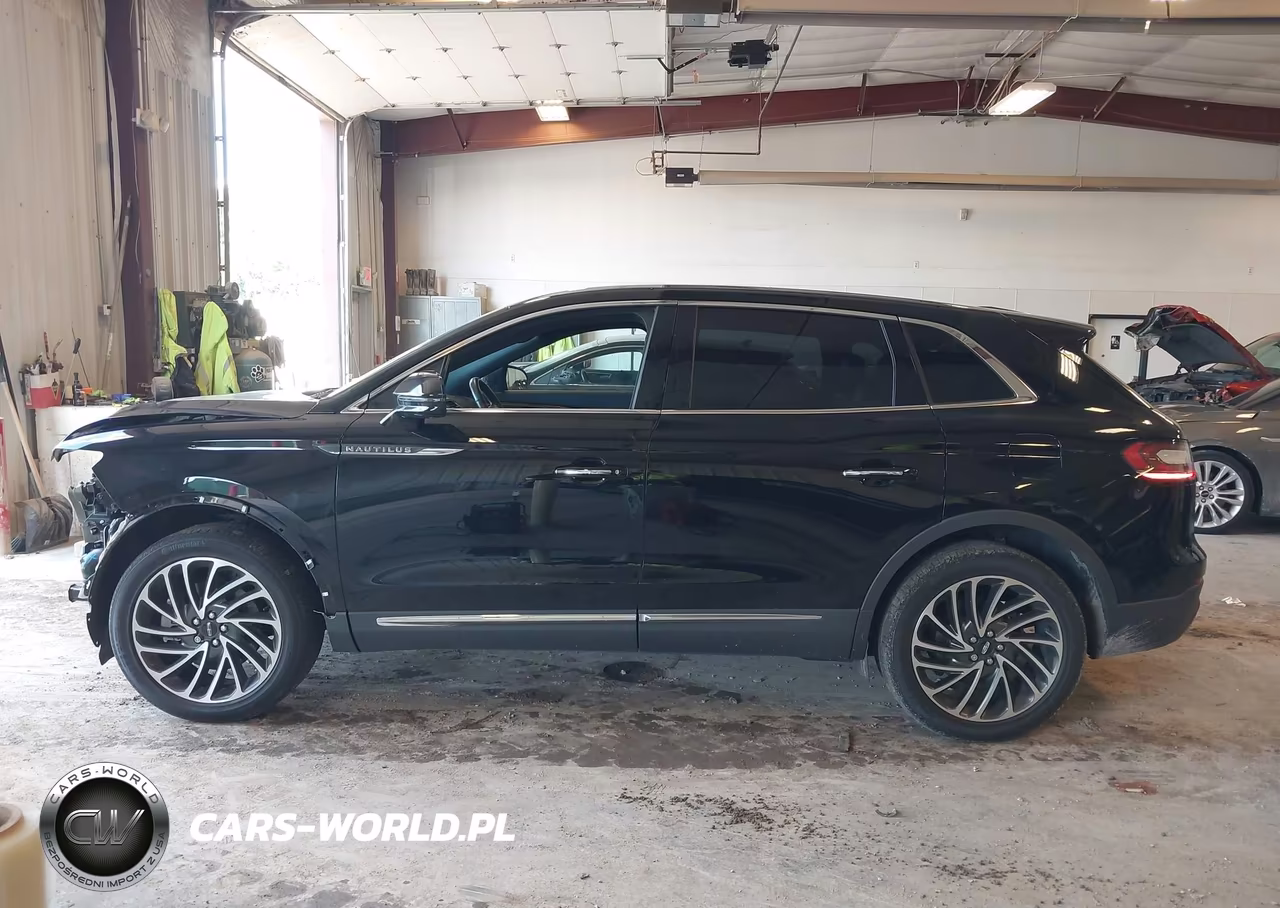 2020 Lincoln Nautilus Reserve VIN:2LMPJ6K98LBL03041 - 14