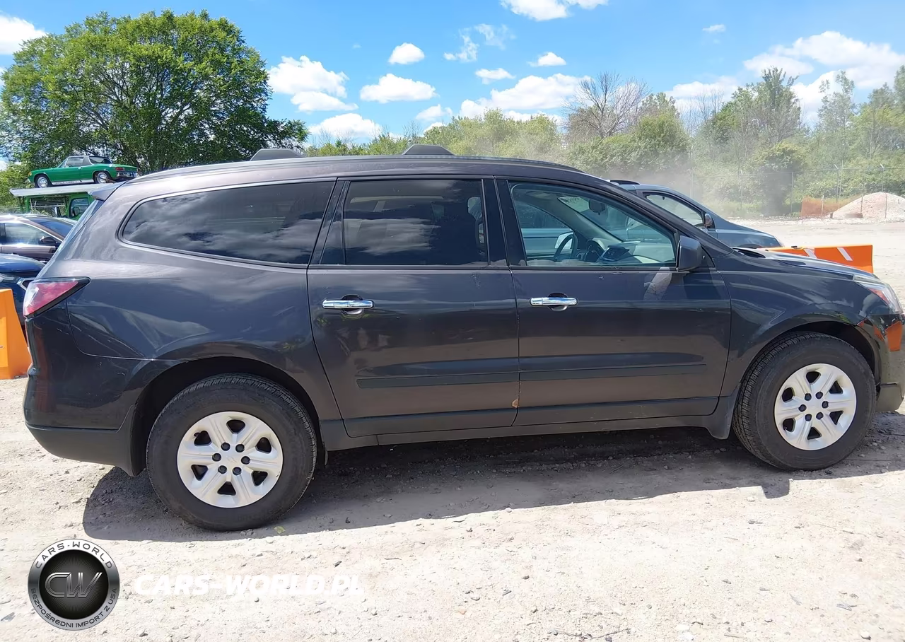 2017 Chevrolet Traverse Ls VIN:1GNKVFED0HJ174690 - 14
