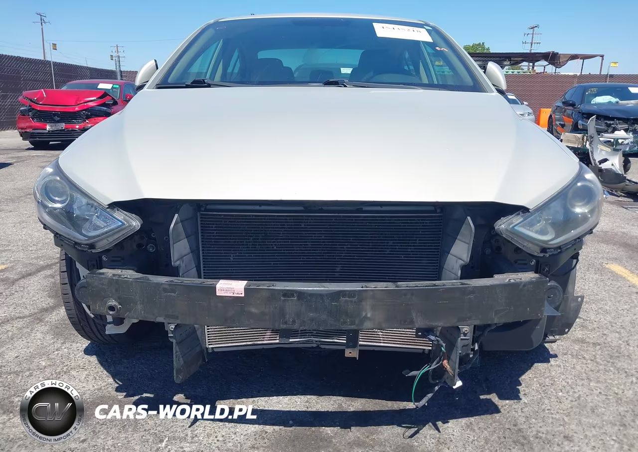 2017 Hyundai Elantra Se VIN:KMHD74LFXHU398595 - 6