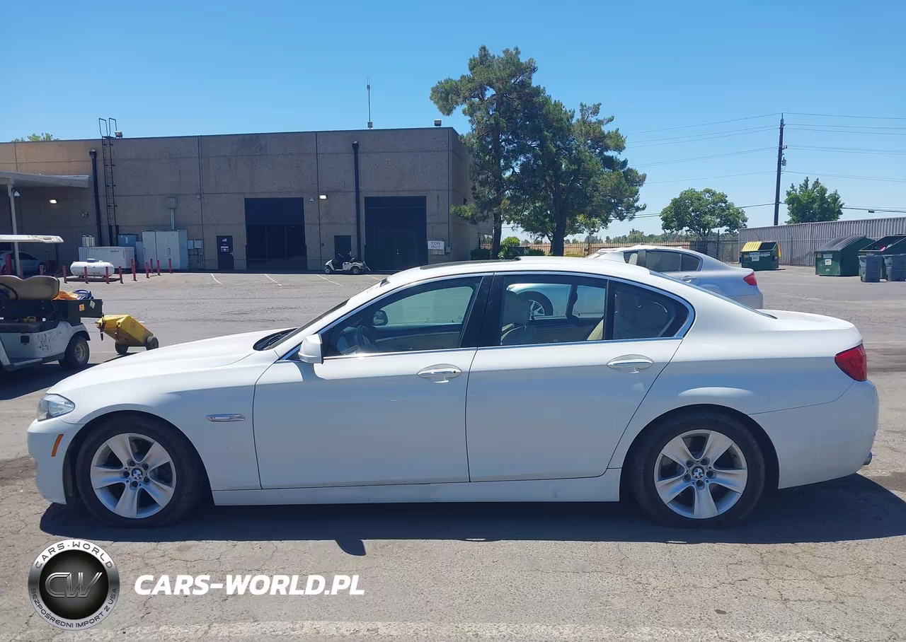 2011 BMW 528I VIN:WBAFR1C53BC672789 - 14