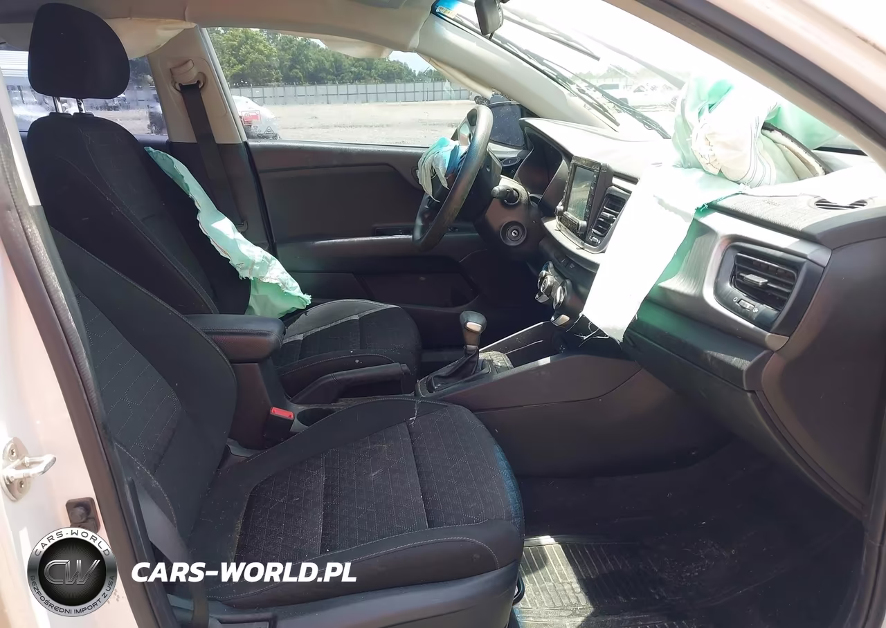 2020 Kia Rio S VIN:3KPA24AD2LE349552 - 5