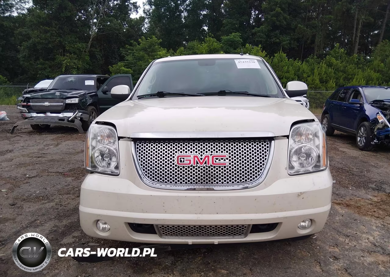 2013 GMC Yukon Denali VIN:1GKS2EEF0DR329705 - 12