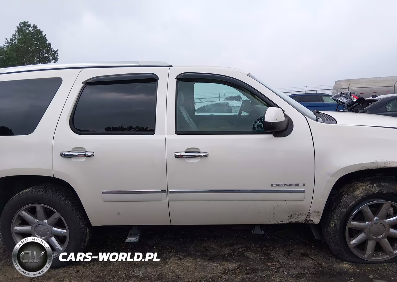2013 GMC Yukon Denali VIN:1GKS2EEF0DR329705 - 13