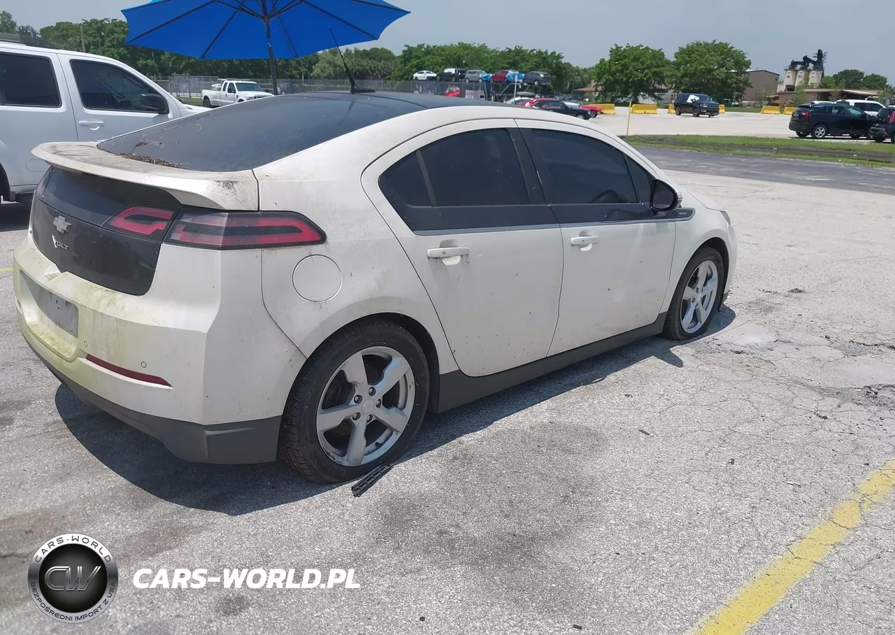 2012 Chevrolet Volt VIN:1G1RD6E46CU109563 - 4