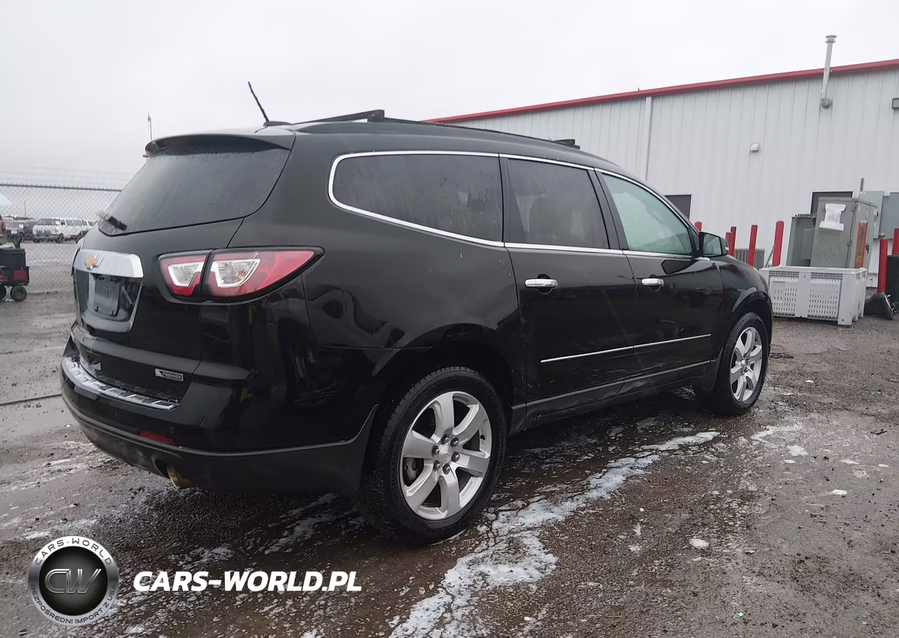 2017 Chevrolet Traverse Premier VIN:1GNKRJKD8HJ212114 - 4