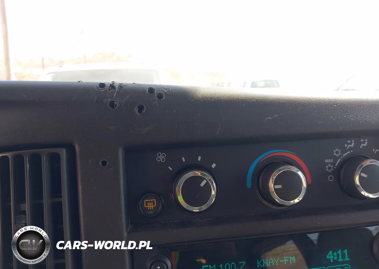 2017 Chevrolet Express 3500 Work Van VIN:1GCZGHFF7H1246448 - 15