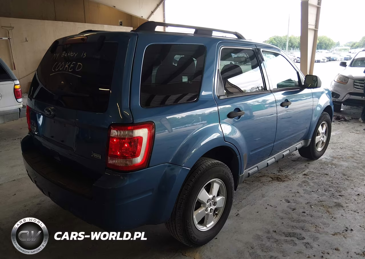 2010 Ford Escape Xlt VIN:1FMCU0DG5AKB20340 - 4