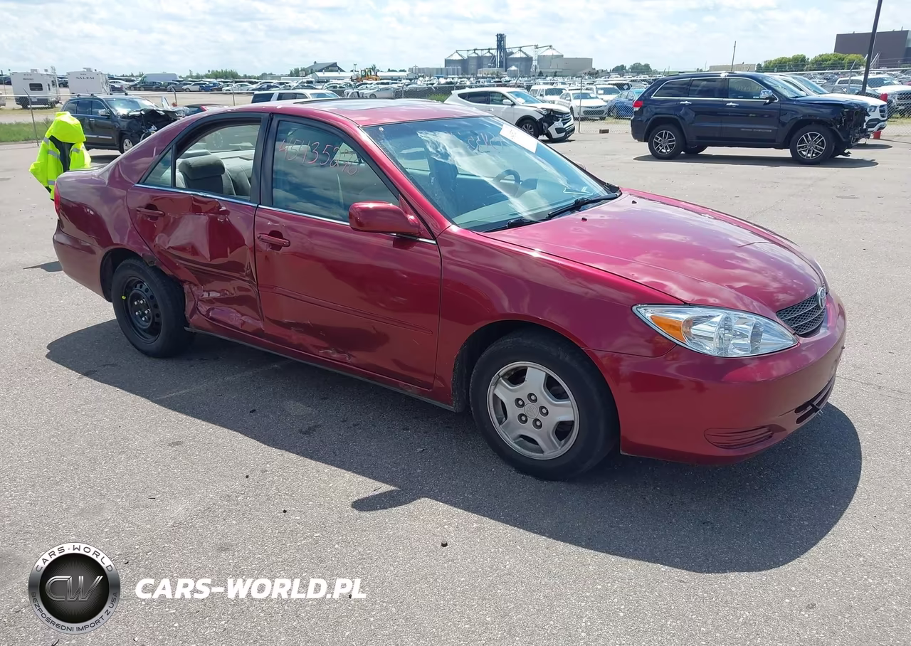 2004 Toyota Camry Le – zdjęcie 1 z 5