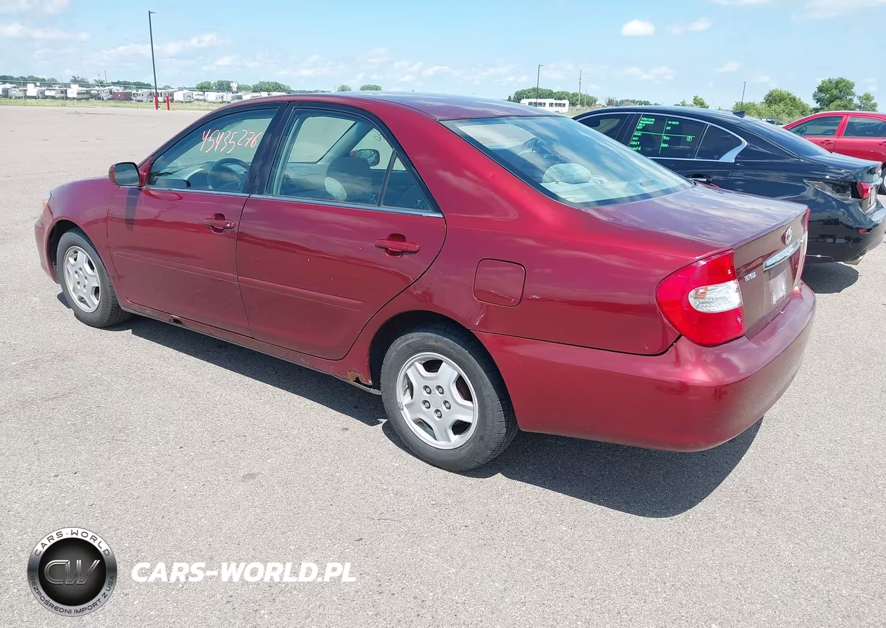 2004 Toyota Camry Le VIN:4T1BE32K94U326920 - 3