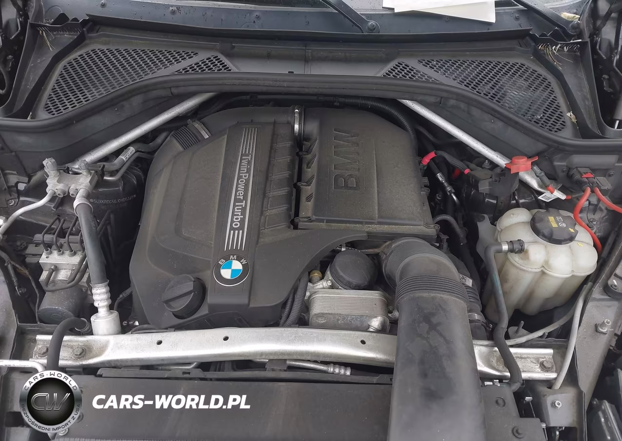 2018 BMW X5 xDrive35I VIN:5UXKR0C56J0Y05328 - 10