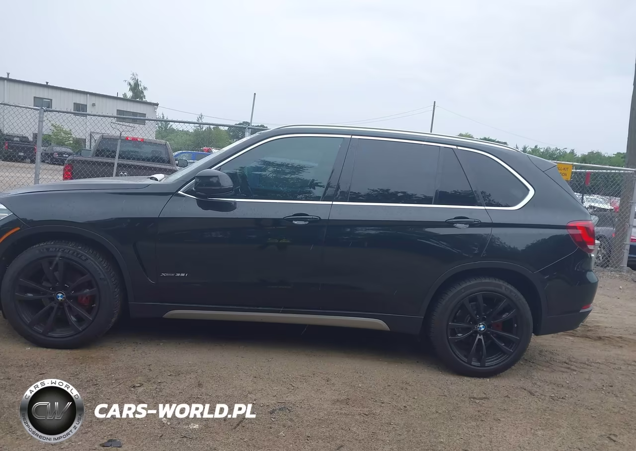 2018 BMW X5 xDrive35I VIN:5UXKR0C56J0Y05328 - 14