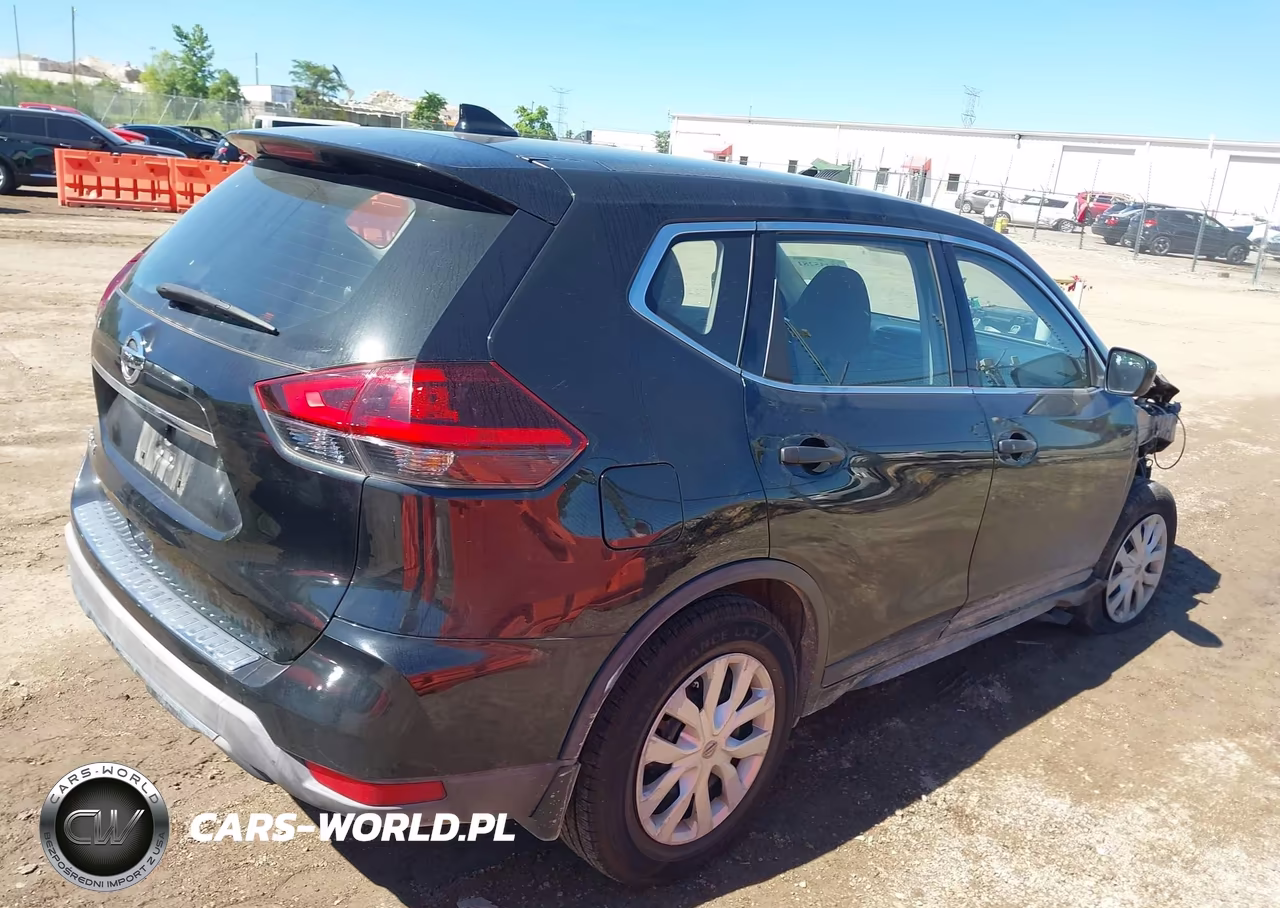 2018 Nissan Rogue S VIN:KNMAT2MT4JP513840 - 4