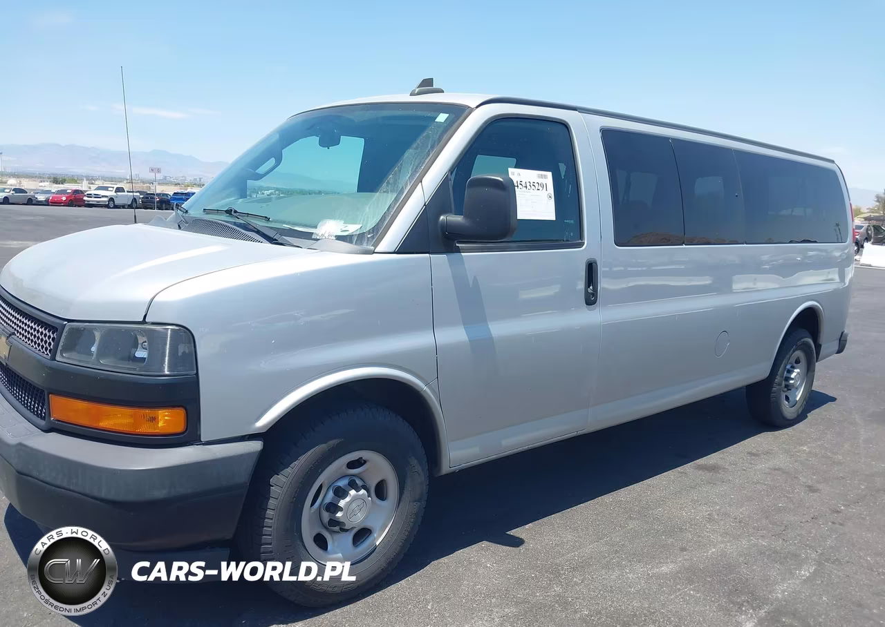 2018 Chevrolet Express 3500 Ls VIN:1GAZGNFG4J1273287 - 14