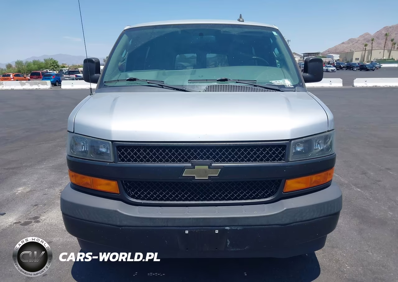 2018 Chevrolet Express 3500 Ls VIN:1GAZGNFG4J1273287 - 17