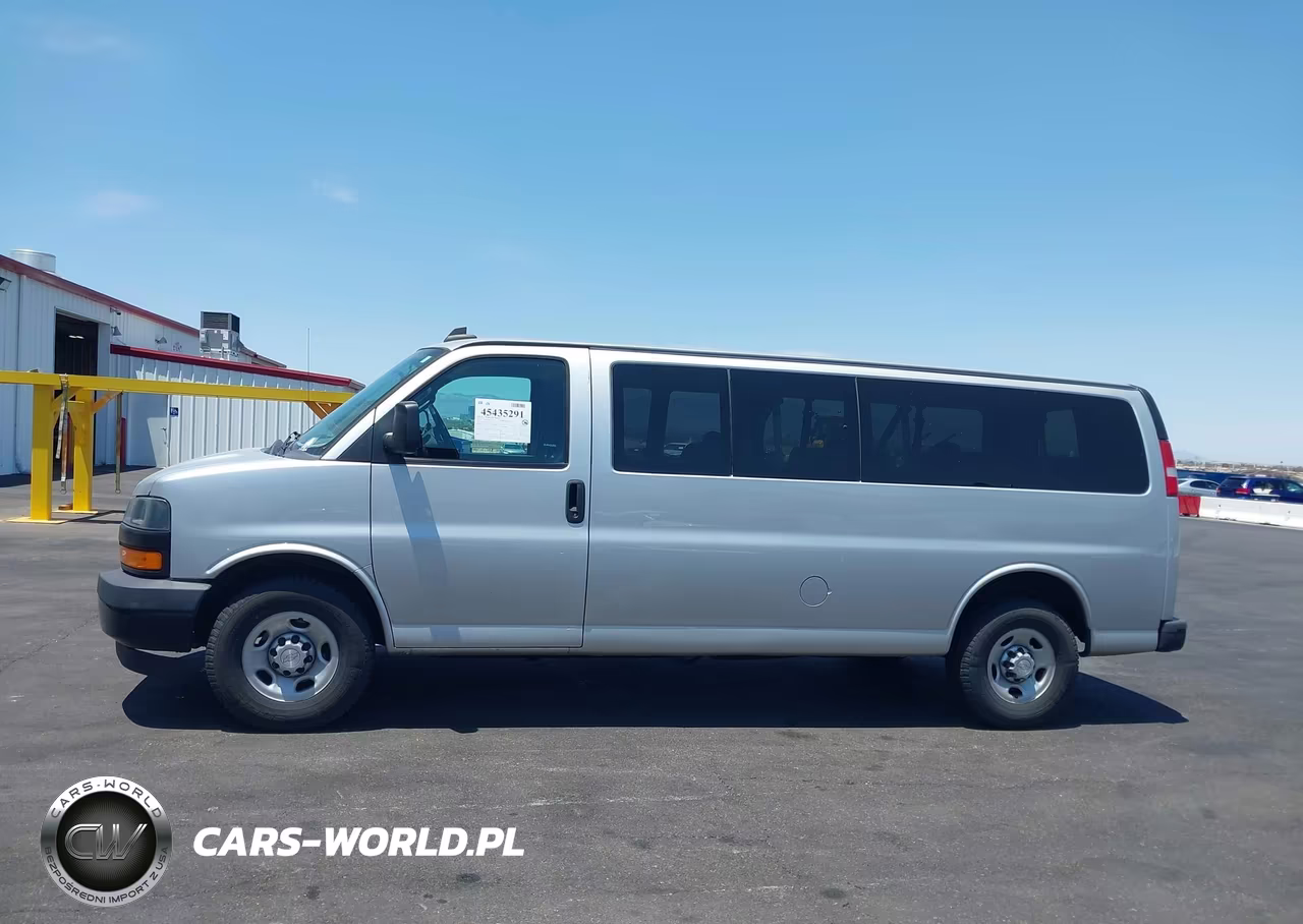 2018 Chevrolet Express 3500 Ls VIN:1GAZGNFG4J1273287 - 19