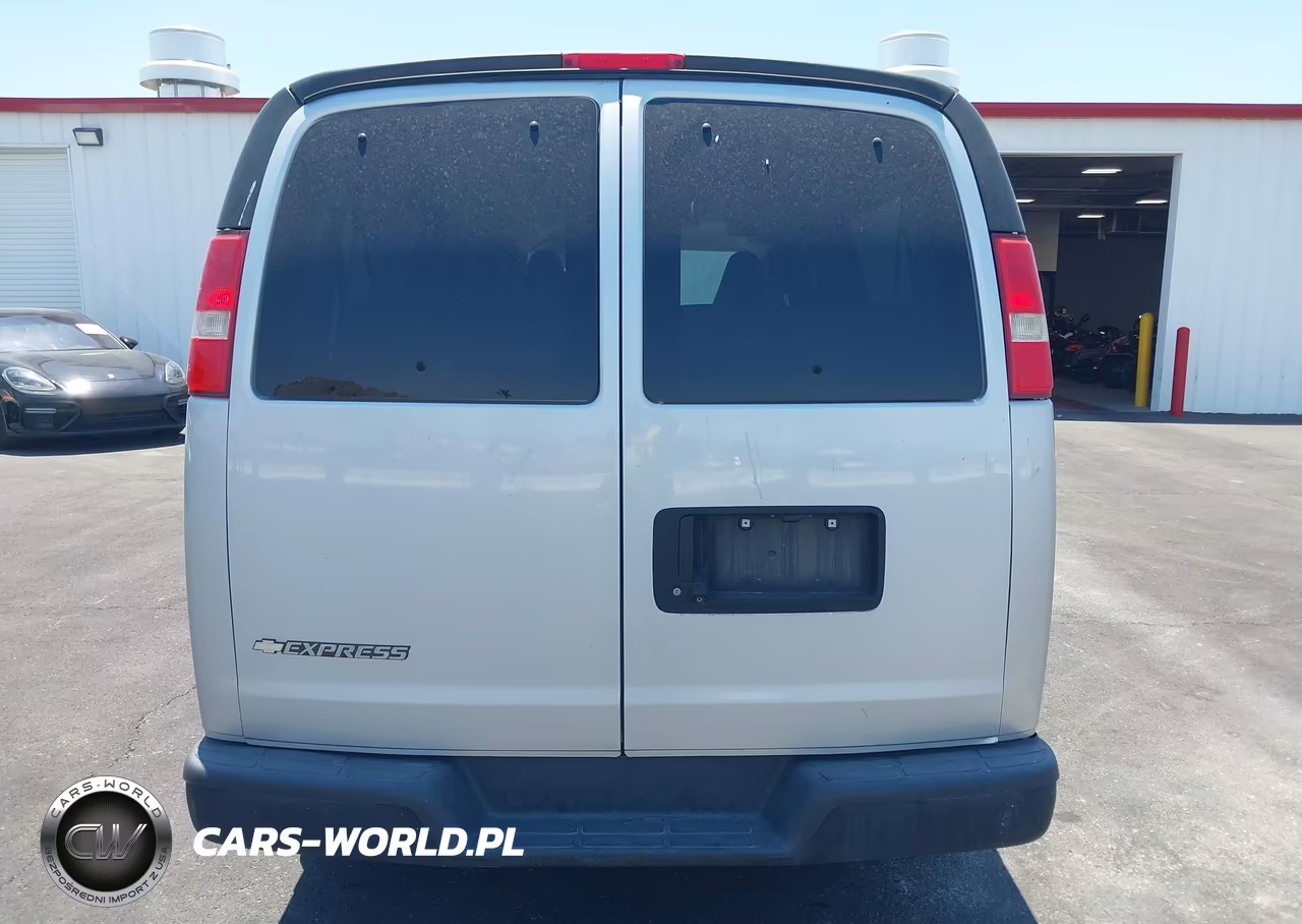 2018 Chevrolet Express 3500 Ls VIN:1GAZGNFG4J1273287 - 21