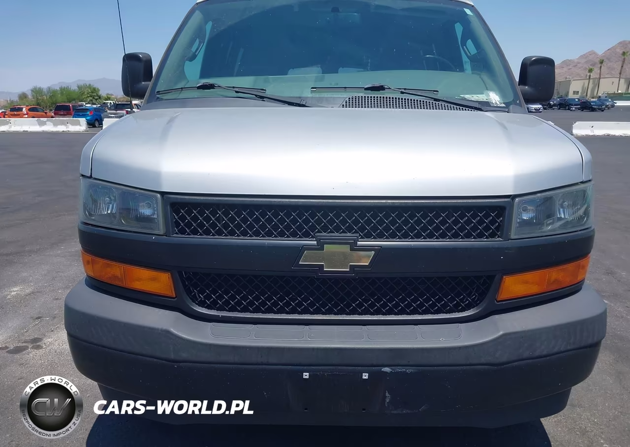 2018 Chevrolet Express 3500 Ls VIN:1GAZGNFG4J1273287 - 6
