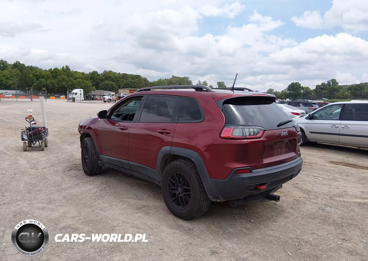 2019 Jeep Cherokee Trailhawk 4X4 VIN:1C4PJMBX9KD198148 - 3