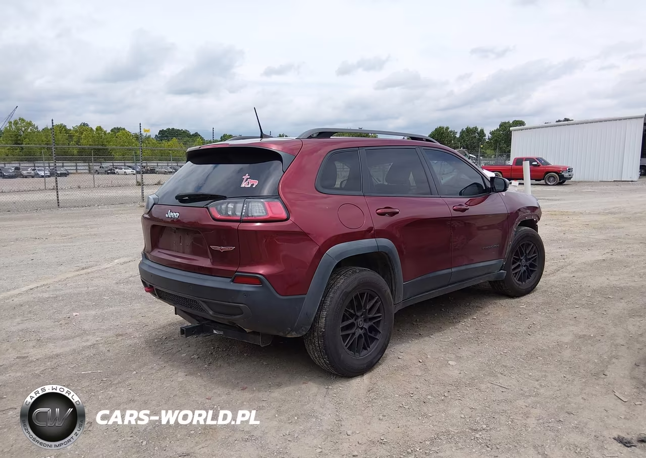 2019 Jeep Cherokee Trailhawk 4X4 VIN:1C4PJMBX9KD198148 - 4